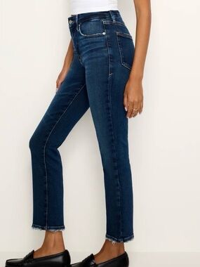 GOOD AMERICAN * SZ 0 * Soft Tech Good Legs Straight Jeans *